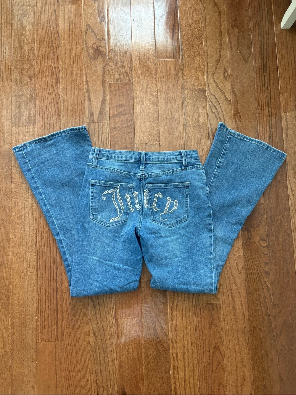 Juicy couture rhinestone flare leg jeans size 5/27